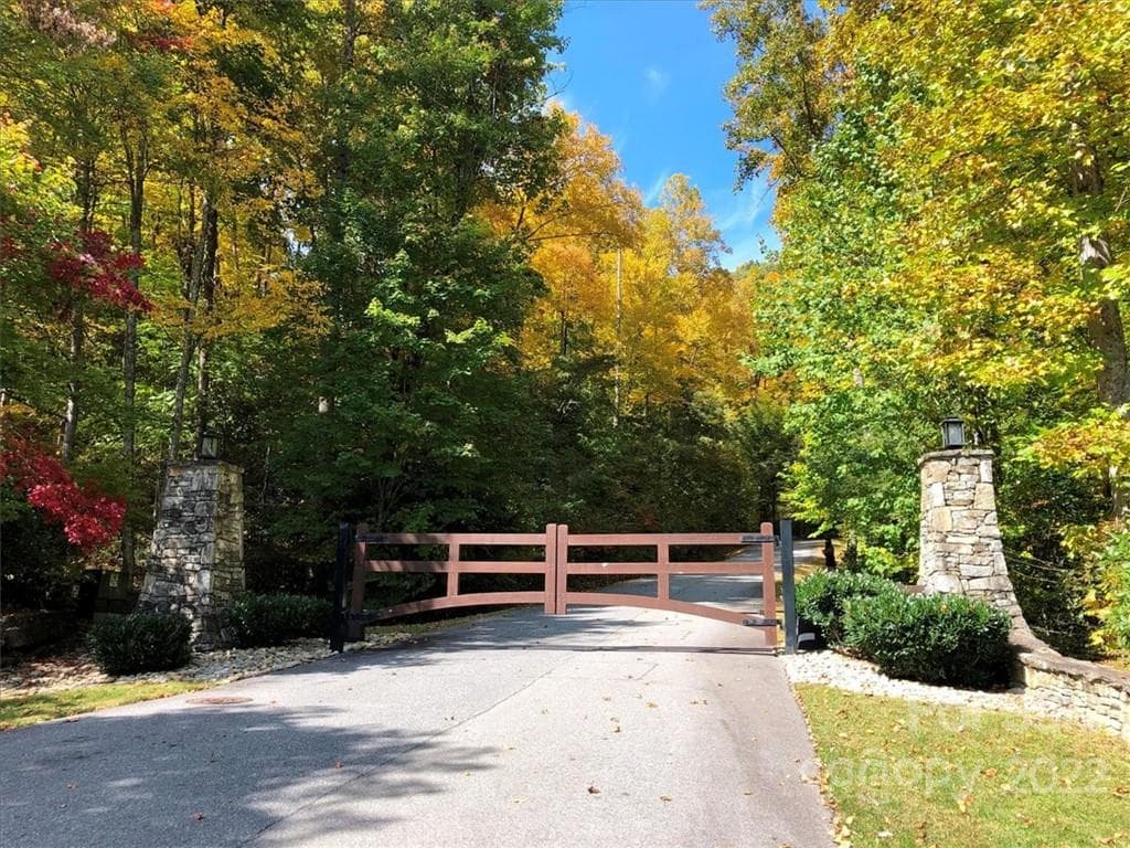 Gated entrance at Mountain Watch - Waynesville