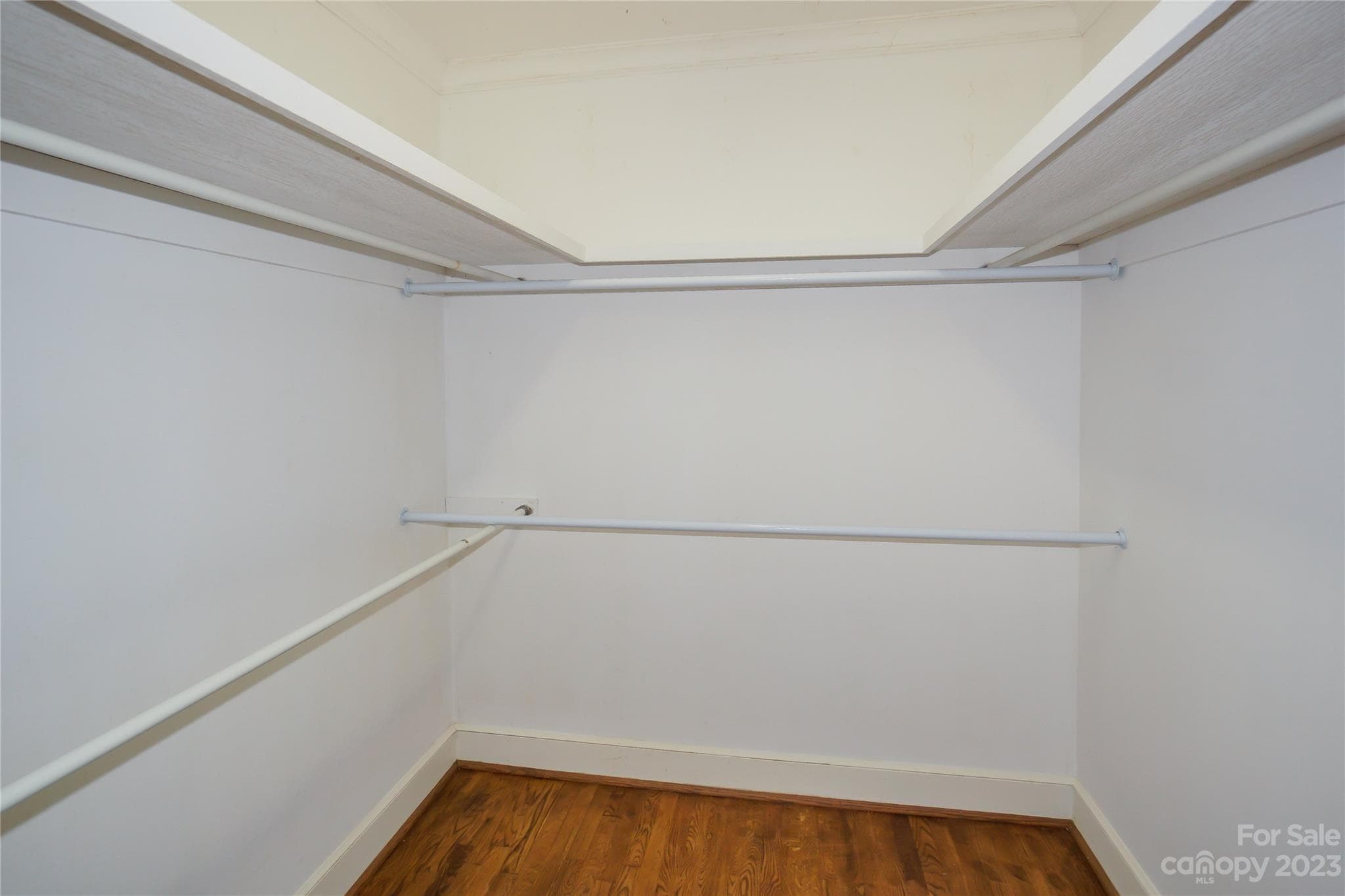 Walk-In Closet - Albemarle