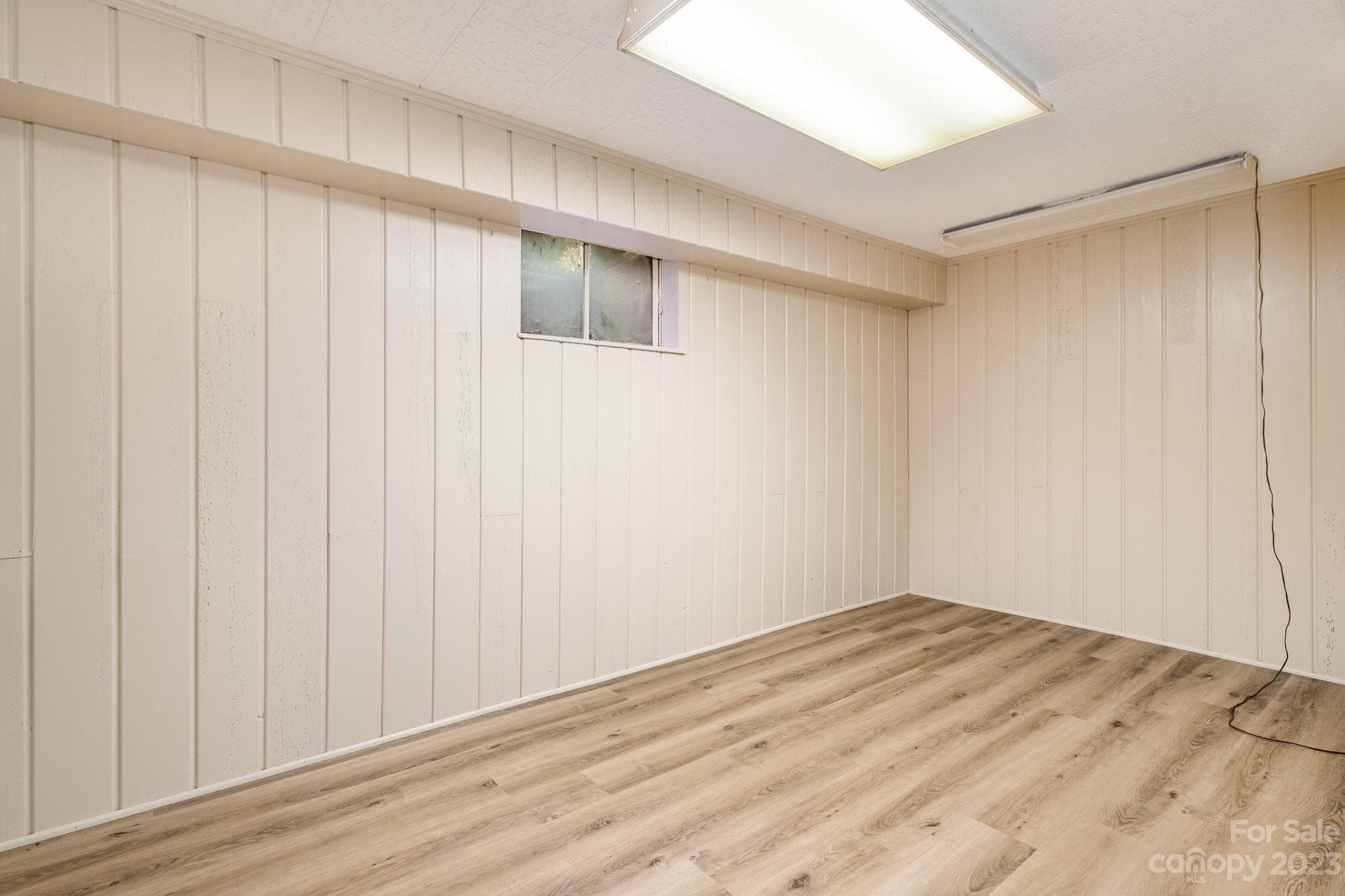 Basement bedroom/ office - 2756 Peachtree Road, Statesville