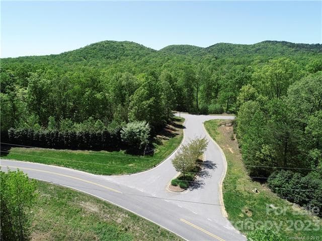 Lot at Kings Mountain, photo 7 of 11