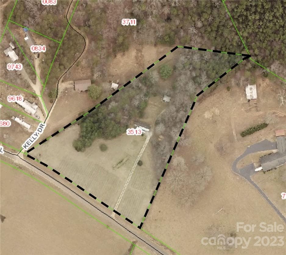 Lot at 410 Plemmons Place, Marion, photo 2 of 6