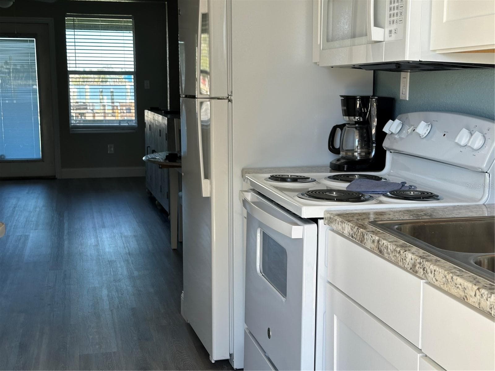 Condo - Hotel at 5297 S CHEROKEE WAY #104, HOMOSASSA, photo 2 of 27