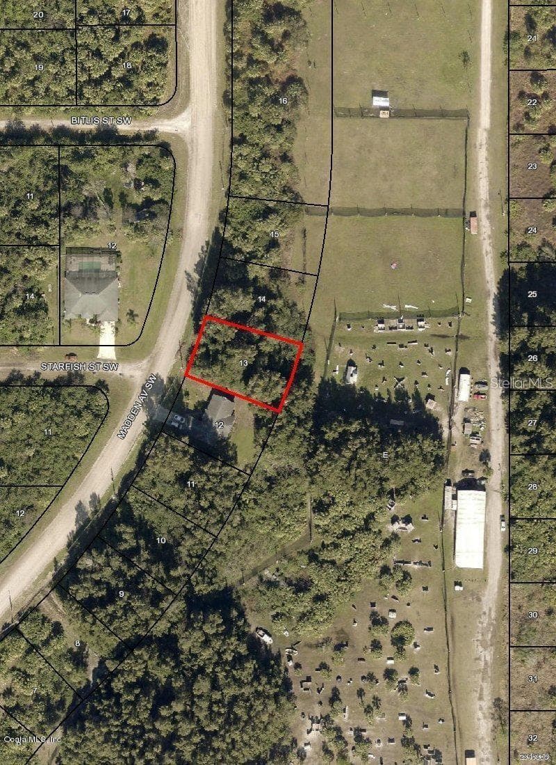 2671 MADDEN AVE SW