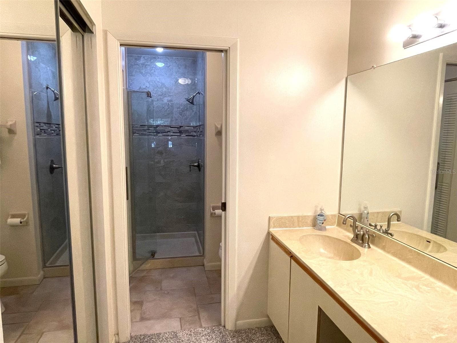 Condominium at 4601 46TH STREET CT W #202B, BRADENTON, photo 17 of 28