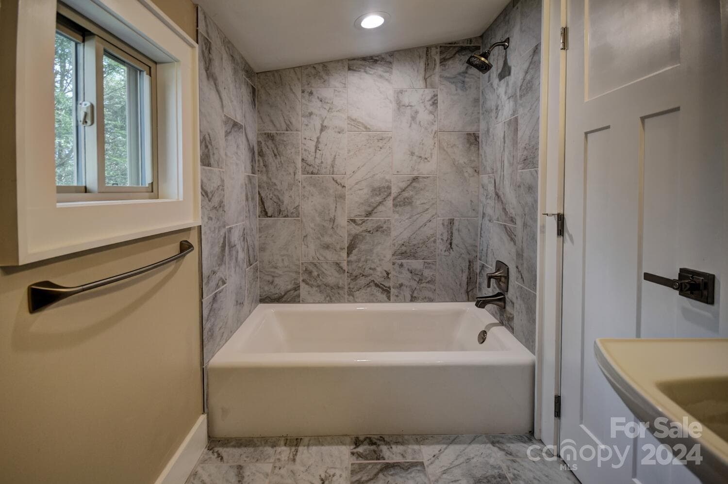 Kohler Cast Iron Tub with Porcelain Tile Surround - Woodlands Village, Maggie Valley
