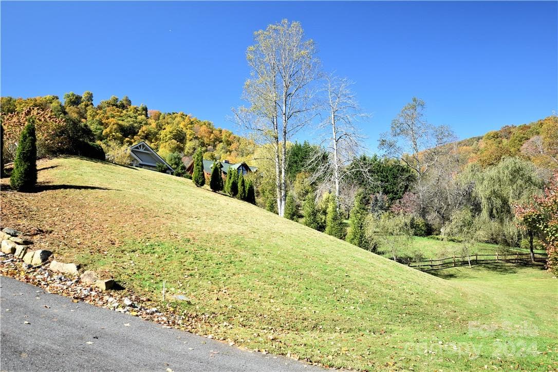 Community Photo 4 - Waynesville