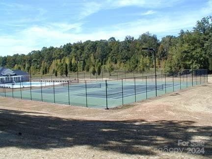 Lot at 606 Potters Landing, Denton, photo 7 of 10