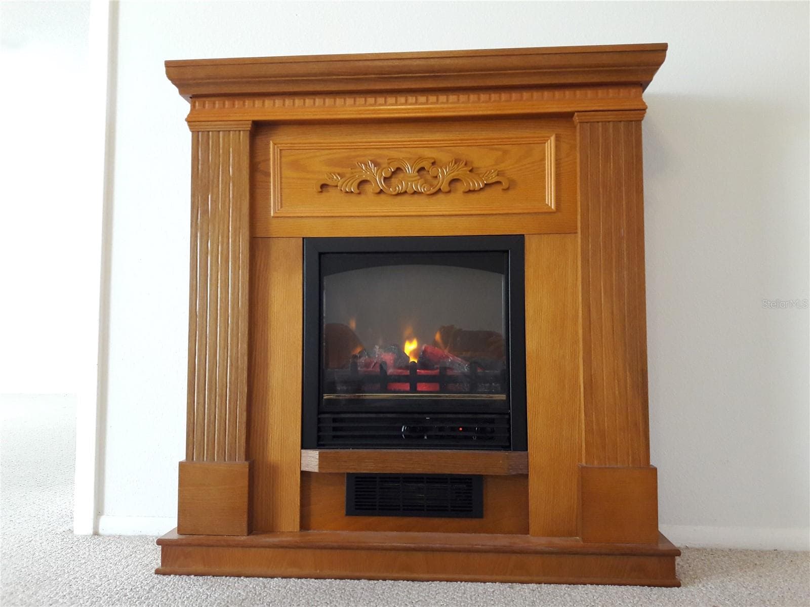 electric charm + heat - 101 LAKE AVE NE #222, LARGO