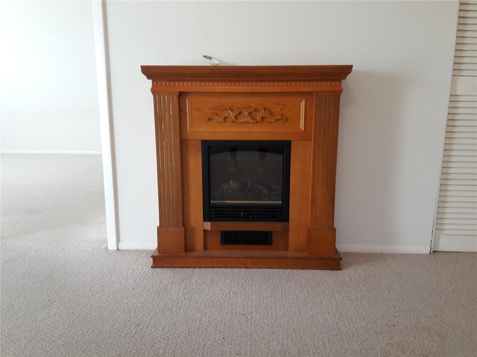 nu wood/laminate flrg - 101 LAKE AVE NE #222, LARGO