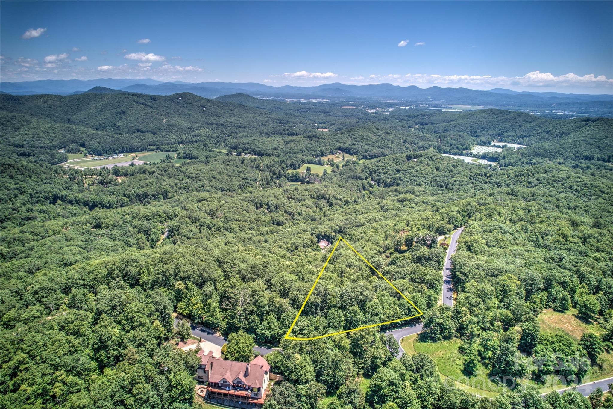 GIS outline - 1018 Mills River Way, Horse Shoe
