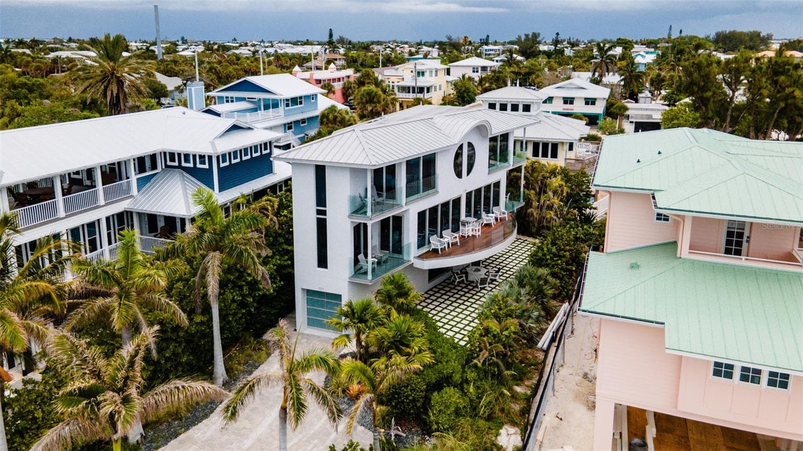 Single Family Residence at 107 ELM AVE, ANNA MARIA, photo 47 of 56