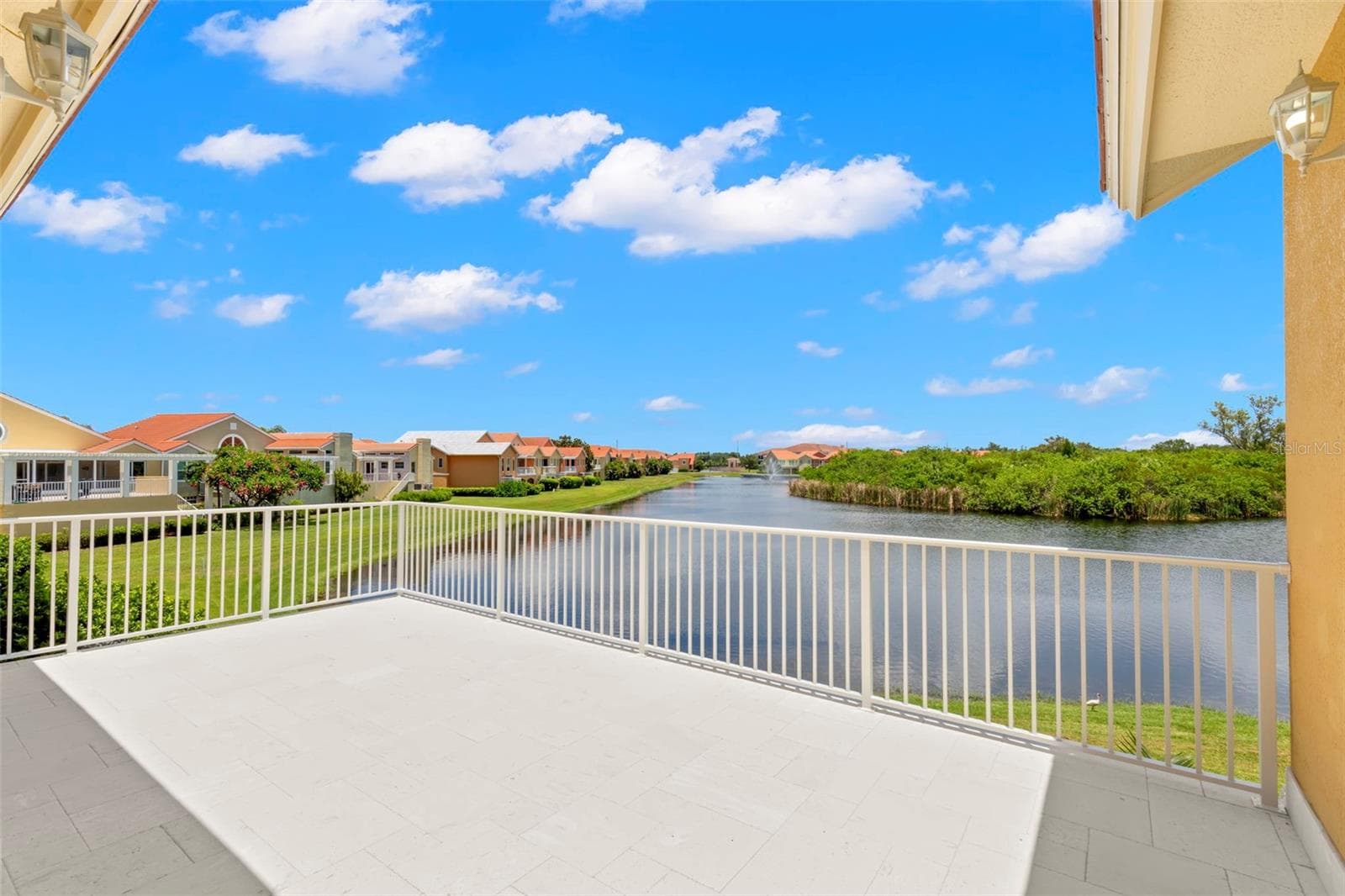 Villa at 47A BAYVIEW CT S, ST PETERSBURG, photo 6 of 47