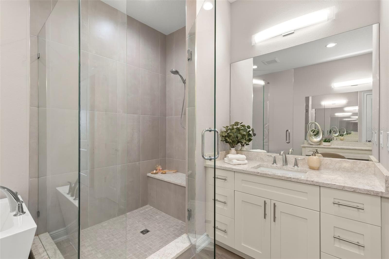 Villa at 47A BAYVIEW CT S, ST PETERSBURG, photo 21 of 47