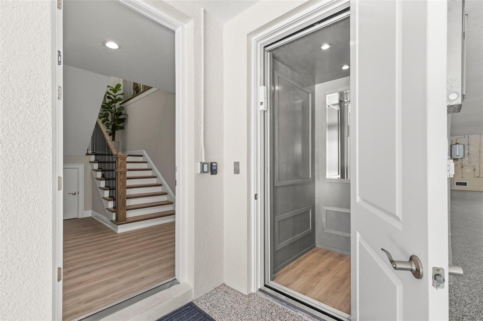 Villa at 47A BAYVIEW CT S, ST PETERSBURG, photo 28 of 47