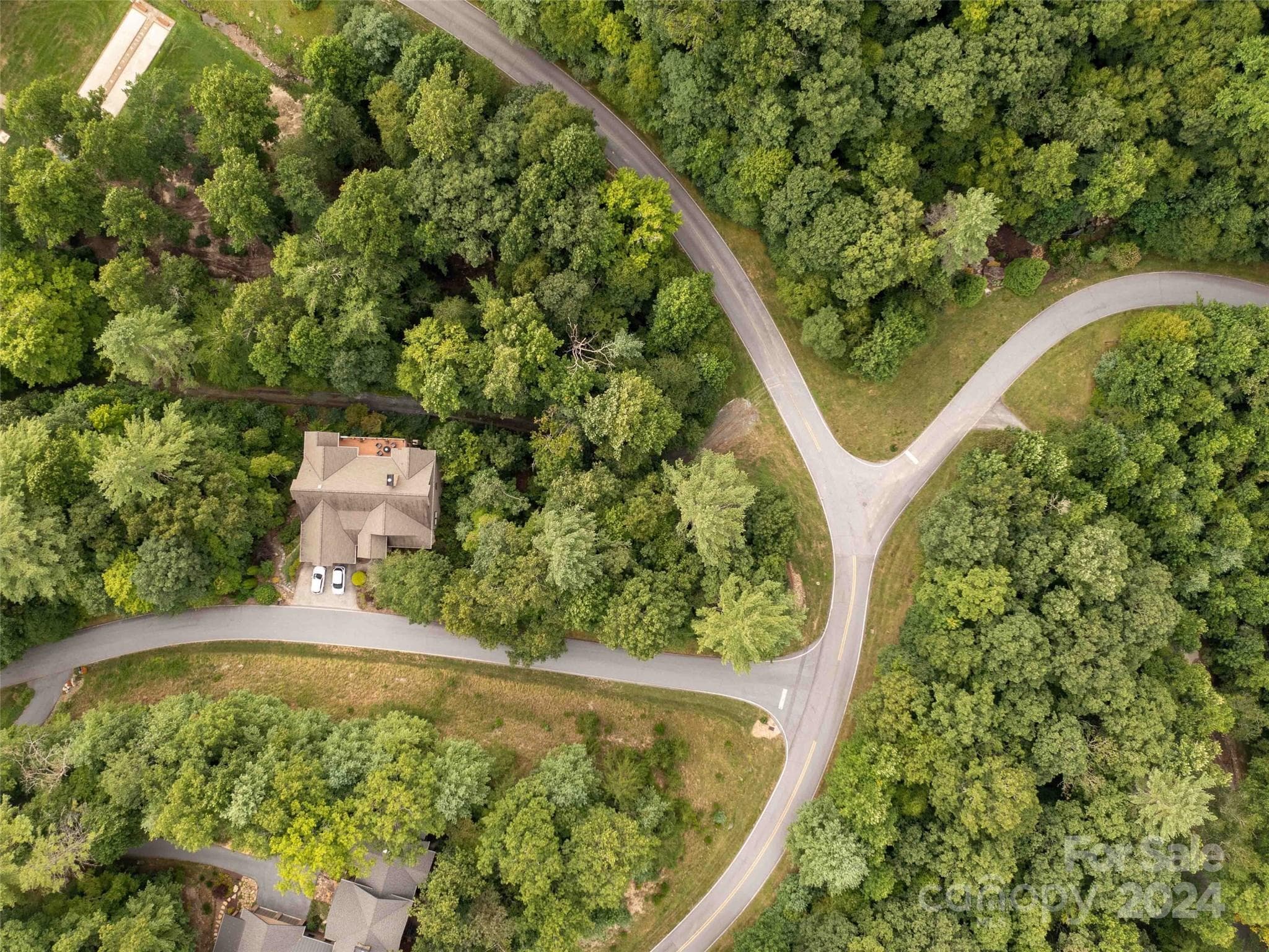 Lot at Hendersonville, photo 2 of 7