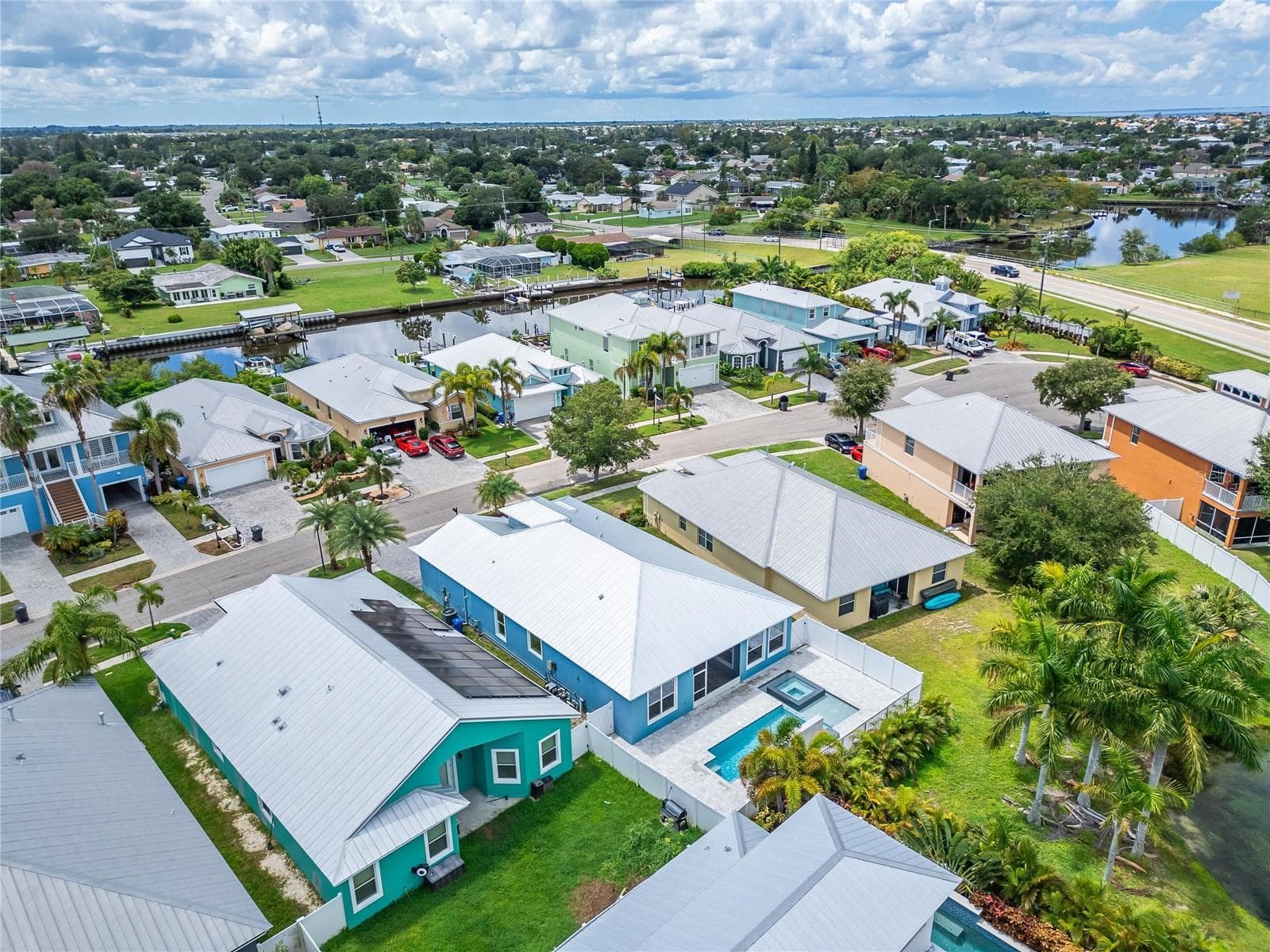 Single Family Residence at 567 BIMINI BAY BLVD, APOLLO BEACH, photo 74 of 86
