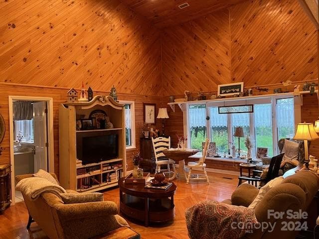 Single Family Residence at Nebo, photo 6 of 48