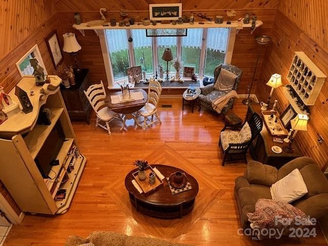 Single Family Residence at Nebo, photo 19 of 48