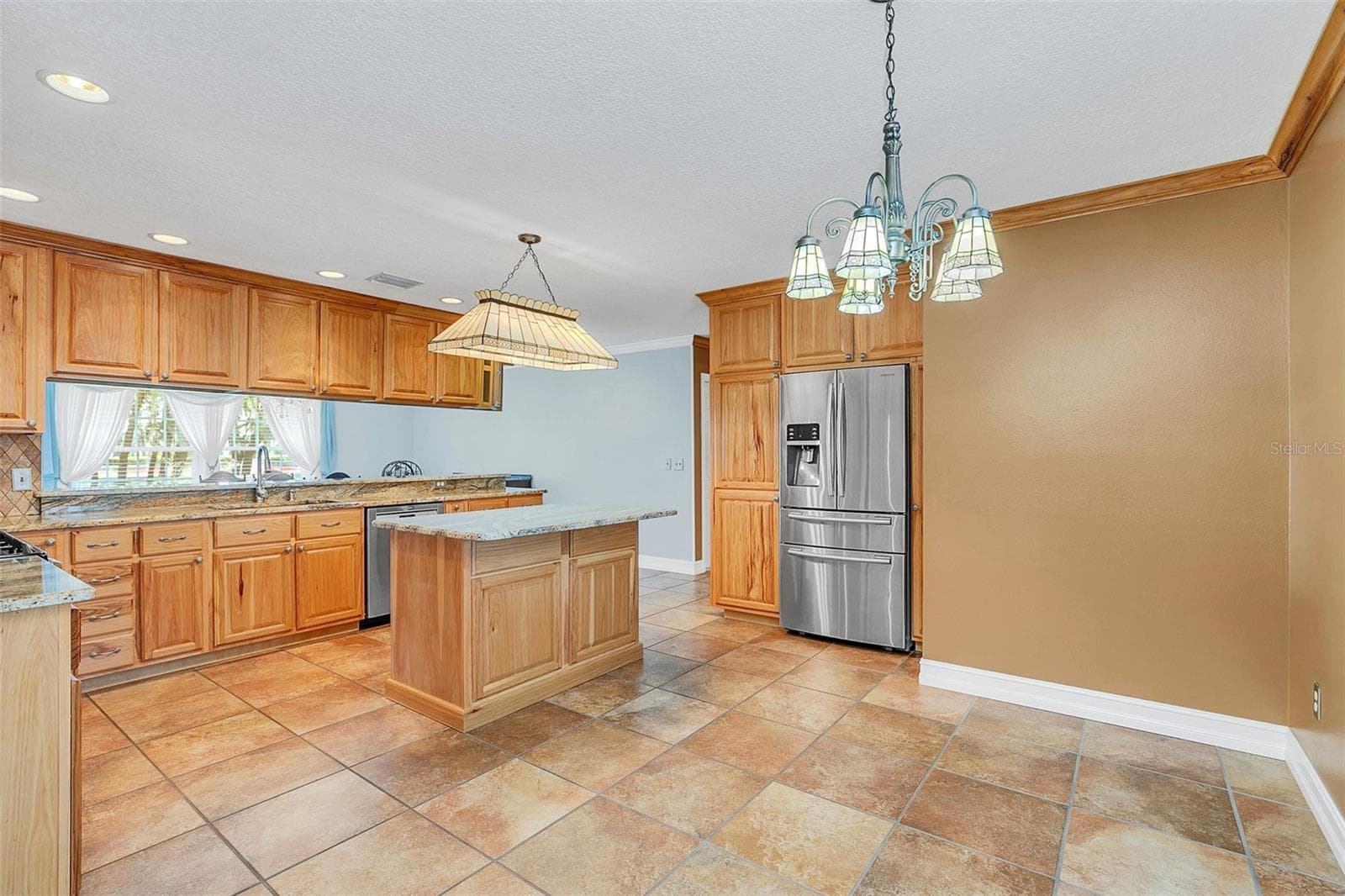 Kitchen & Dinette - 4147 BOGGY CREEK RD, KISSIMMEE