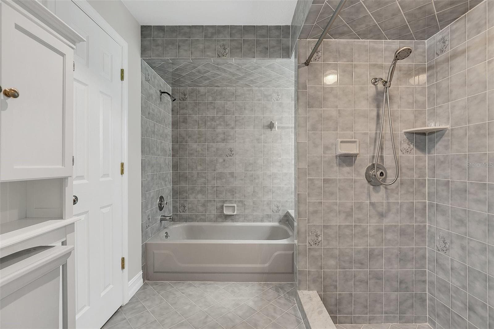 Master Bath - 4147 BOGGY CREEK RD, KISSIMMEE