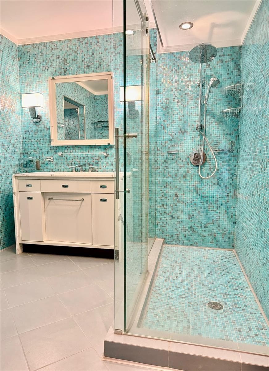 master bathroom - 1500 OCEAN DR #905, MIAMI BEACH