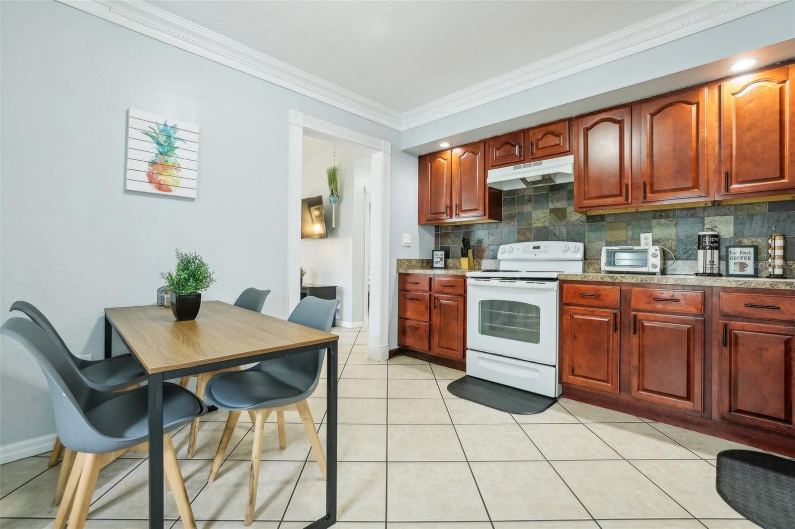 Single Family Residence at 1815 LARKIN AVE, ORLANDO, photo 12 of 50