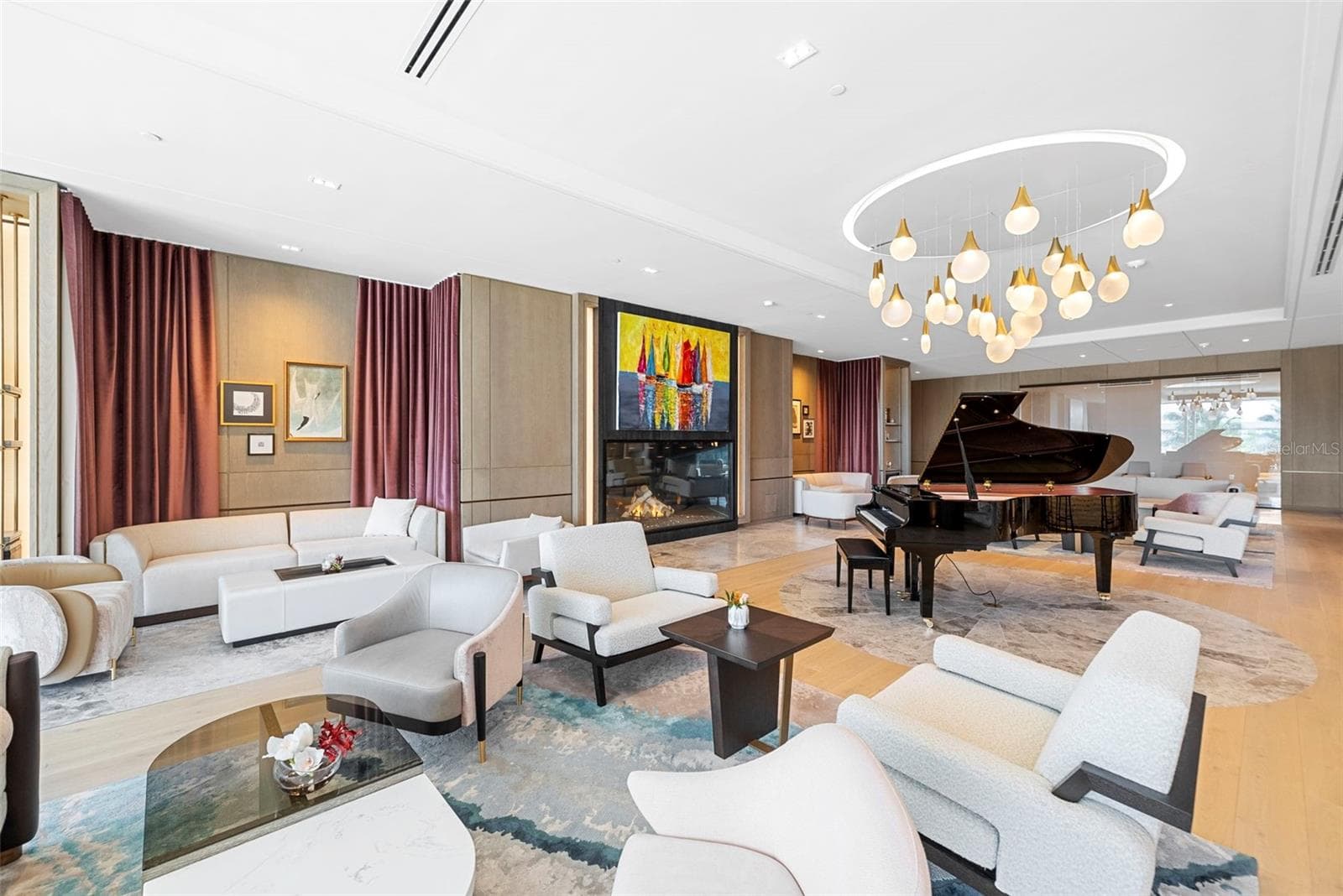 St. Regis Lobby Bar - 1591 GULF OF MEXICO DR #413, LONGBOAT KEY