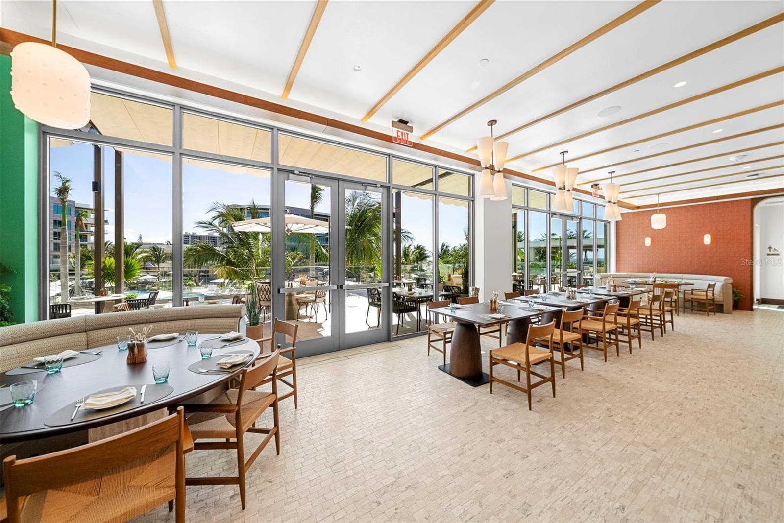 Riva Restaurant - 1591 GULF OF MEXICO DR #413, LONGBOAT KEY