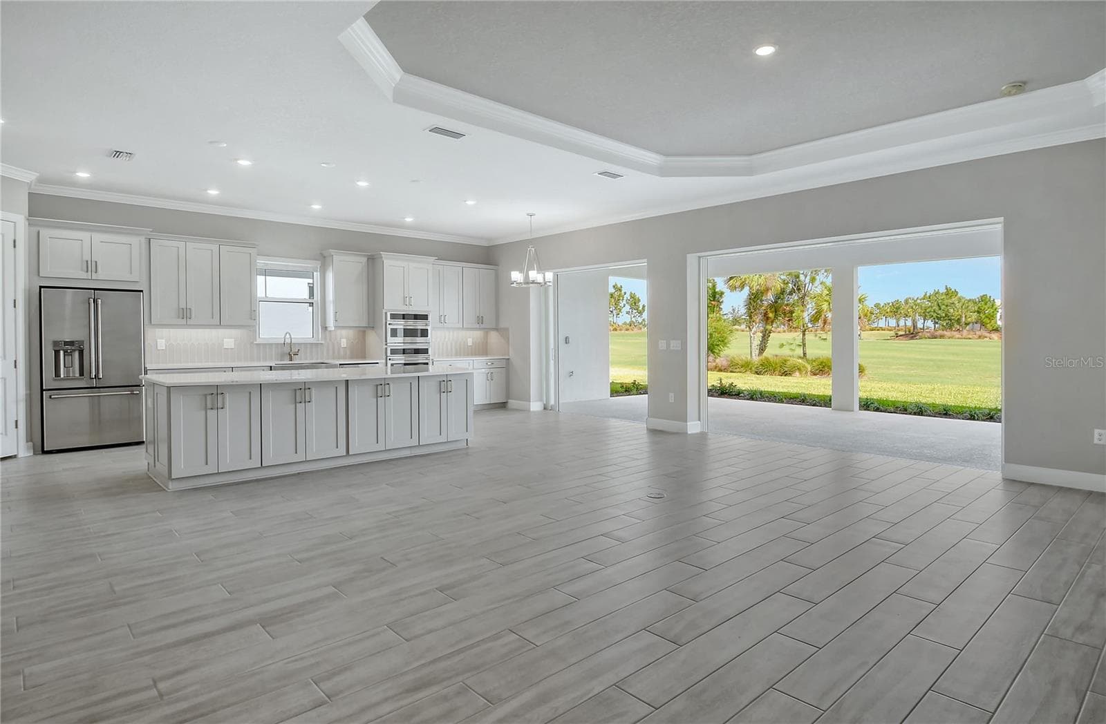 Single Family Residence at 15625 SAN LAZZARO AVE, BRADENTON, photo 11 of 100