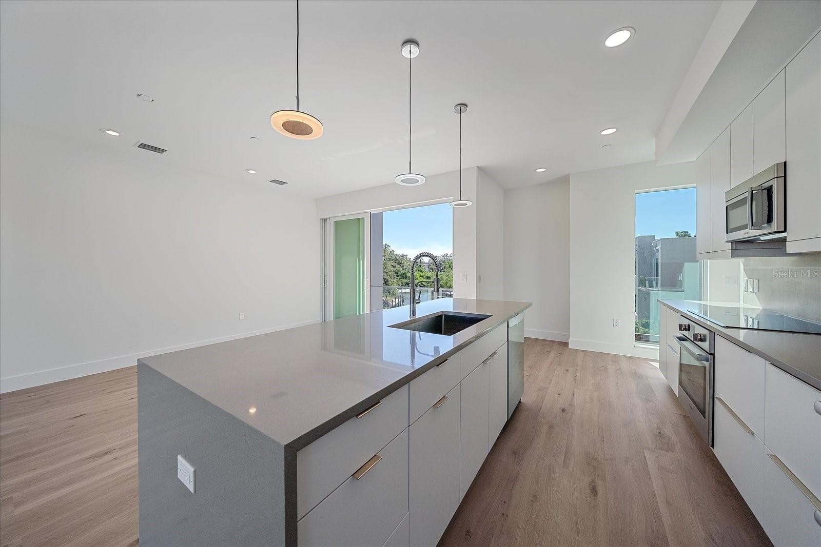 Townhouse at 1720 ALDERMAN ST, SARASOTA, photo 24 of 48