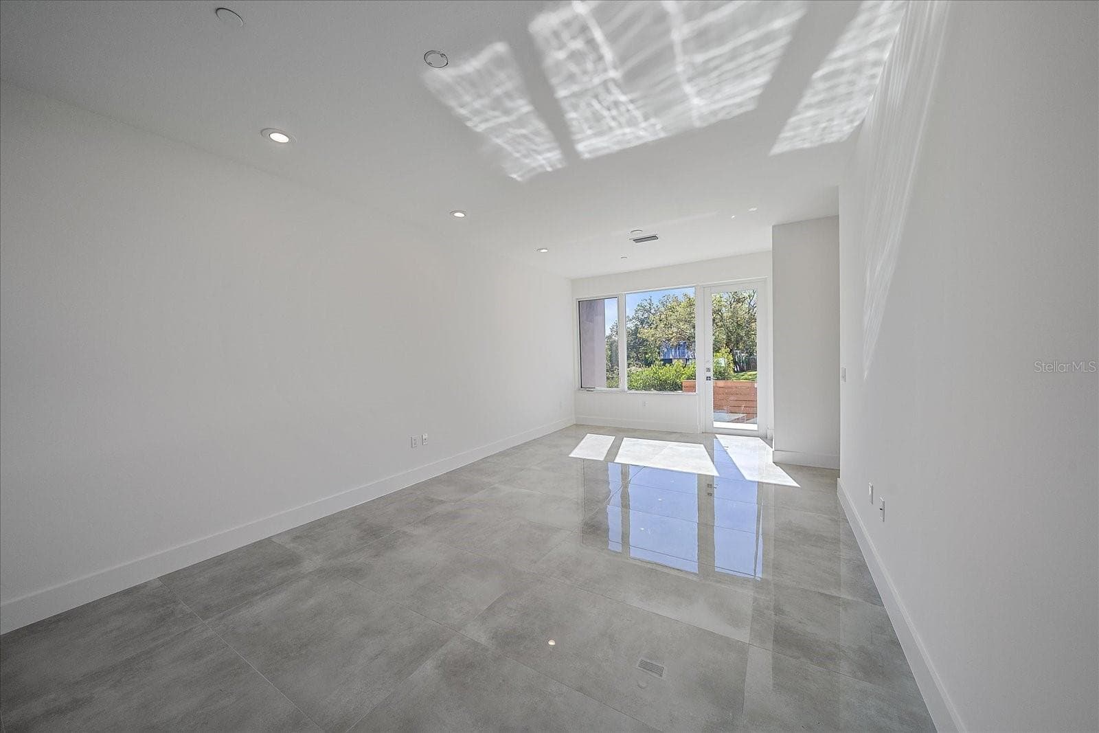 Townhouse at 1720 ALDERMAN ST, SARASOTA, photo 39 of 48