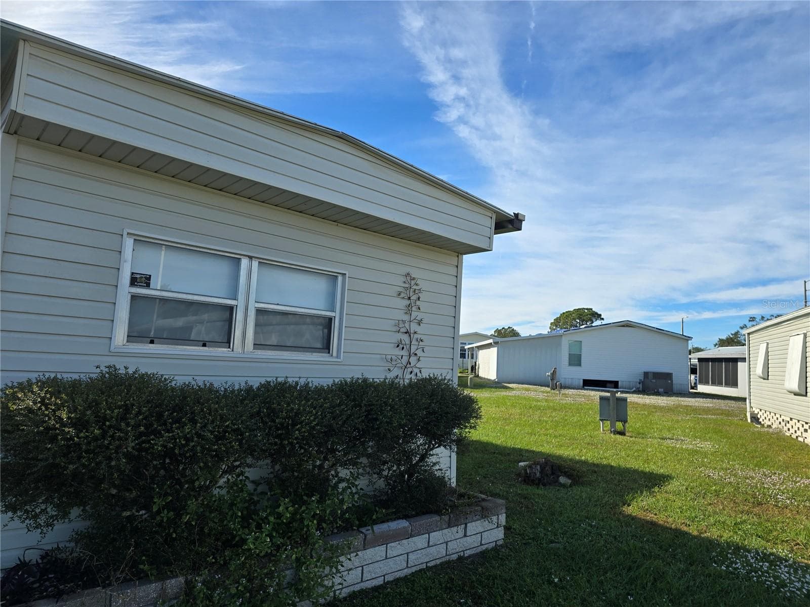 Mobile Home at 5316 53RD AVE E #F21, BRADENTON, photo 2 of 19