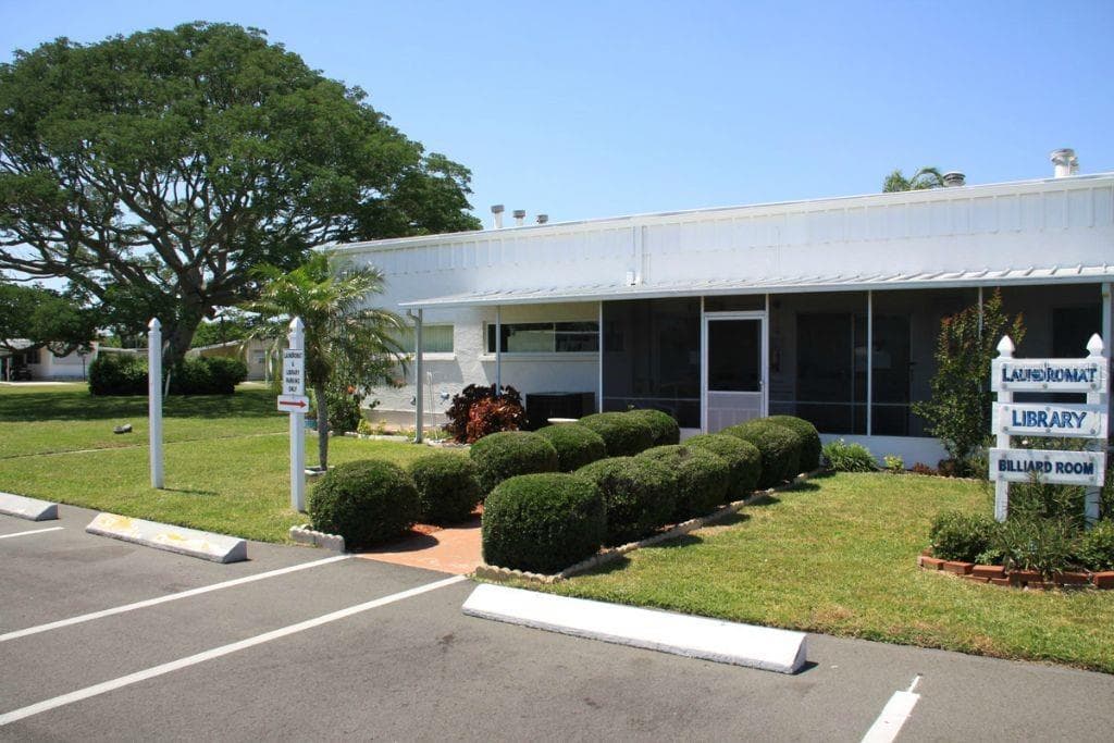 Mobile Home at 5316 53RD AVE E #F21, BRADENTON, photo 13 of 19