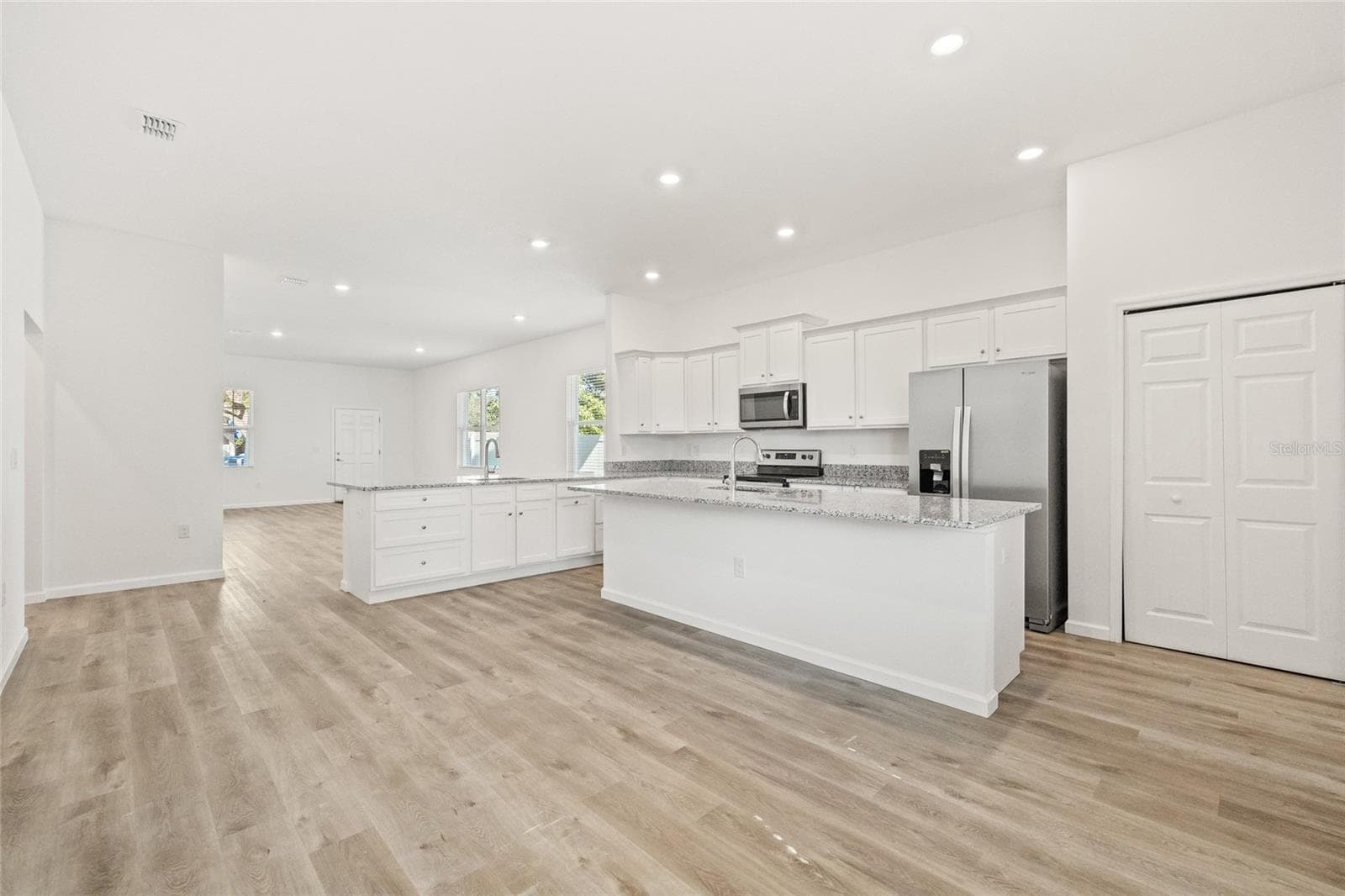Single Family Residence at 3005 E 17TH AVE, TAMPA, photo 16 of 54