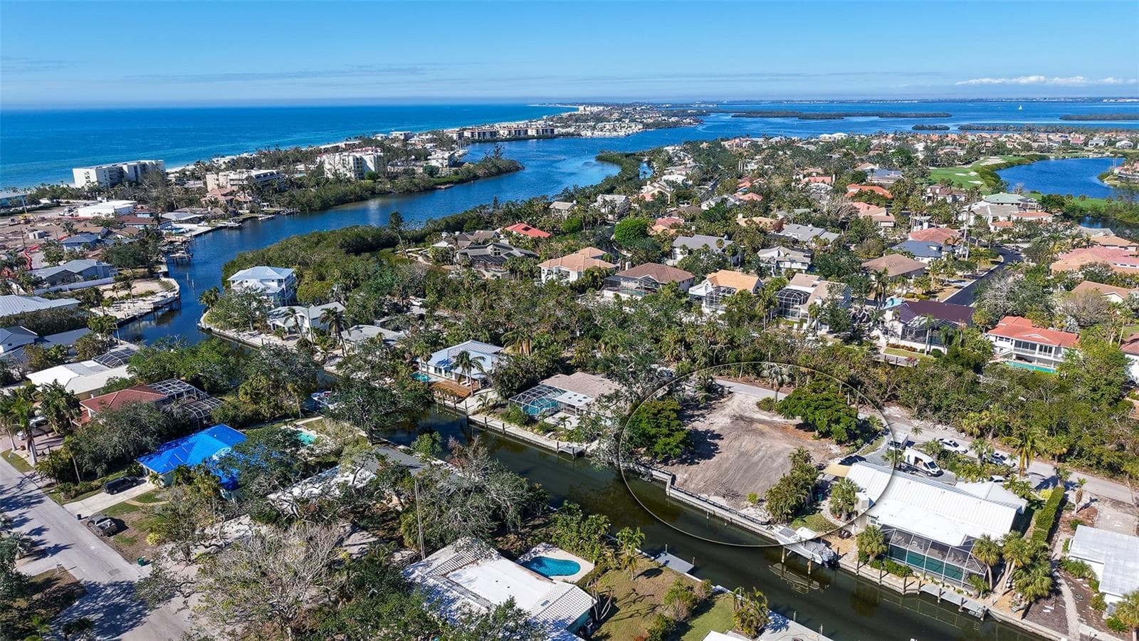 SARASOTA COUNTY BUTTONWOOD HARBOUR NEIGHBORHOOD - 660 LONGVIEW DR, LONGBOAT KEY