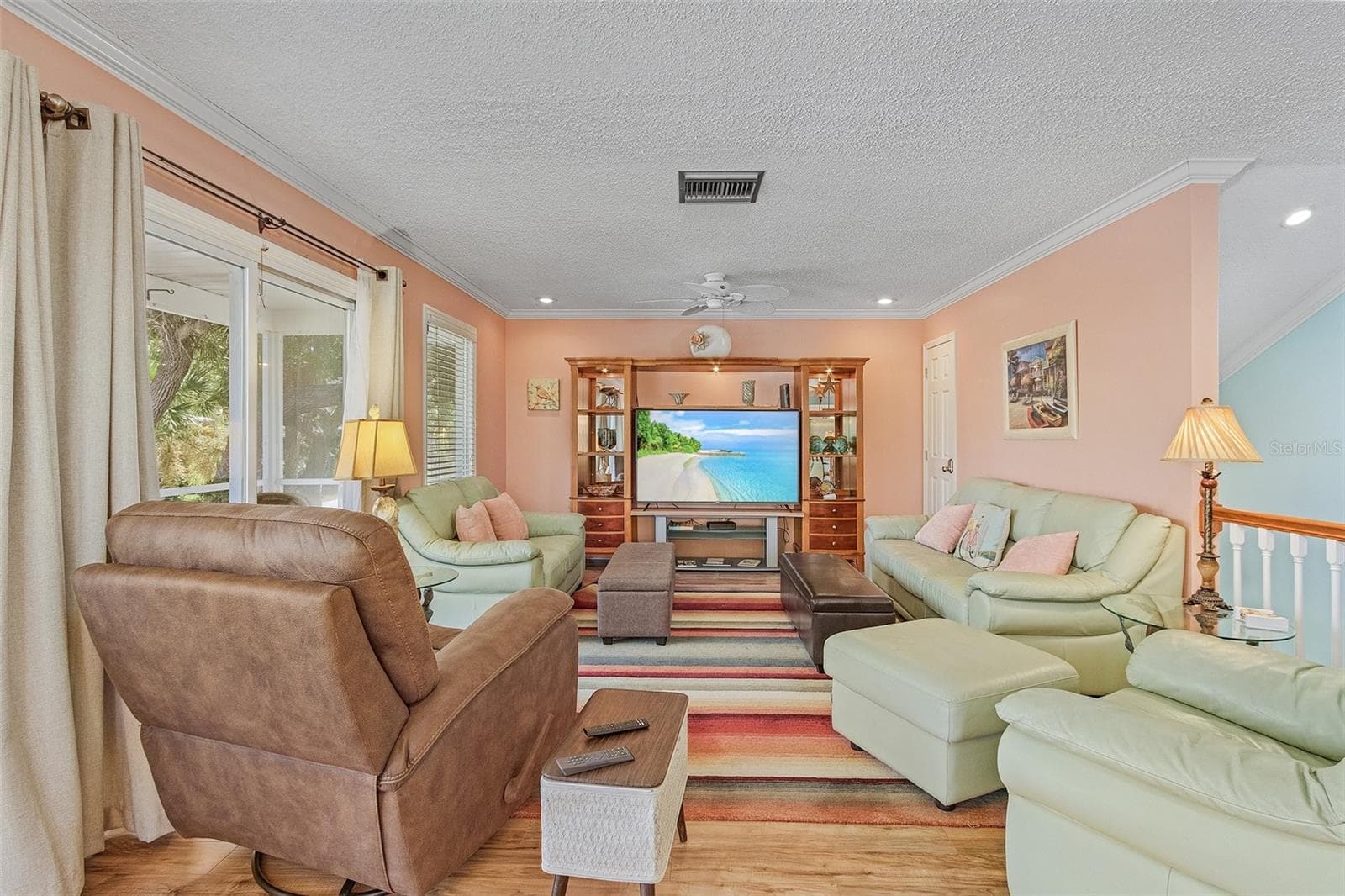 Family room - 140 BAY MAR DR, FORT MYERS BEACH