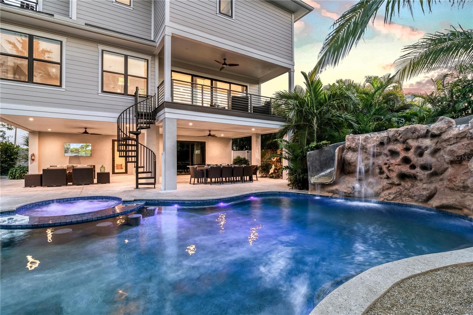 Single Family Residence at 171 MCKINLEY DR, SARASOTA, photo 5 of 69