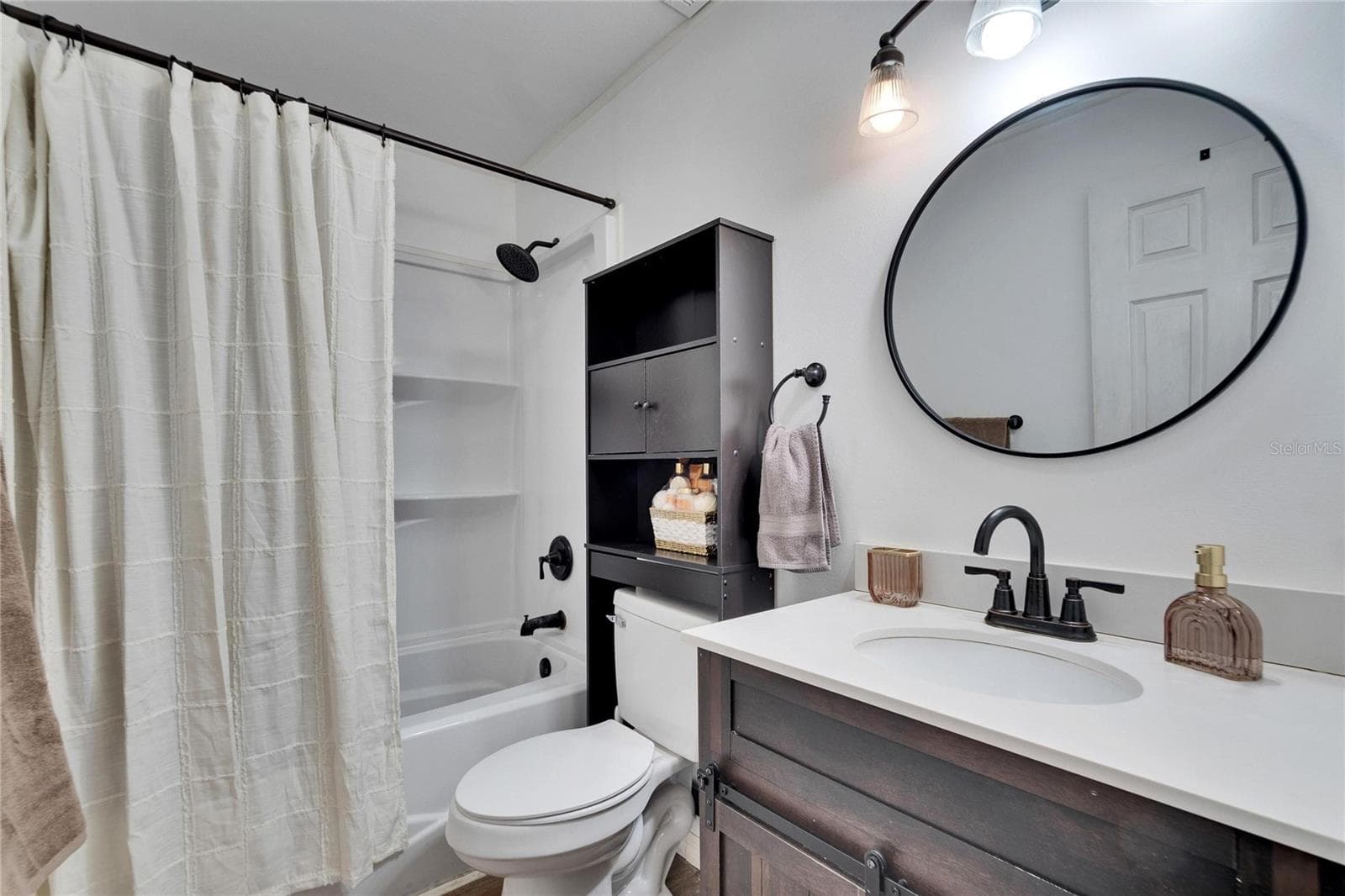 Condominium at 1849 BOUGH AVE #D, CLEARWATER, photo 21 of 64