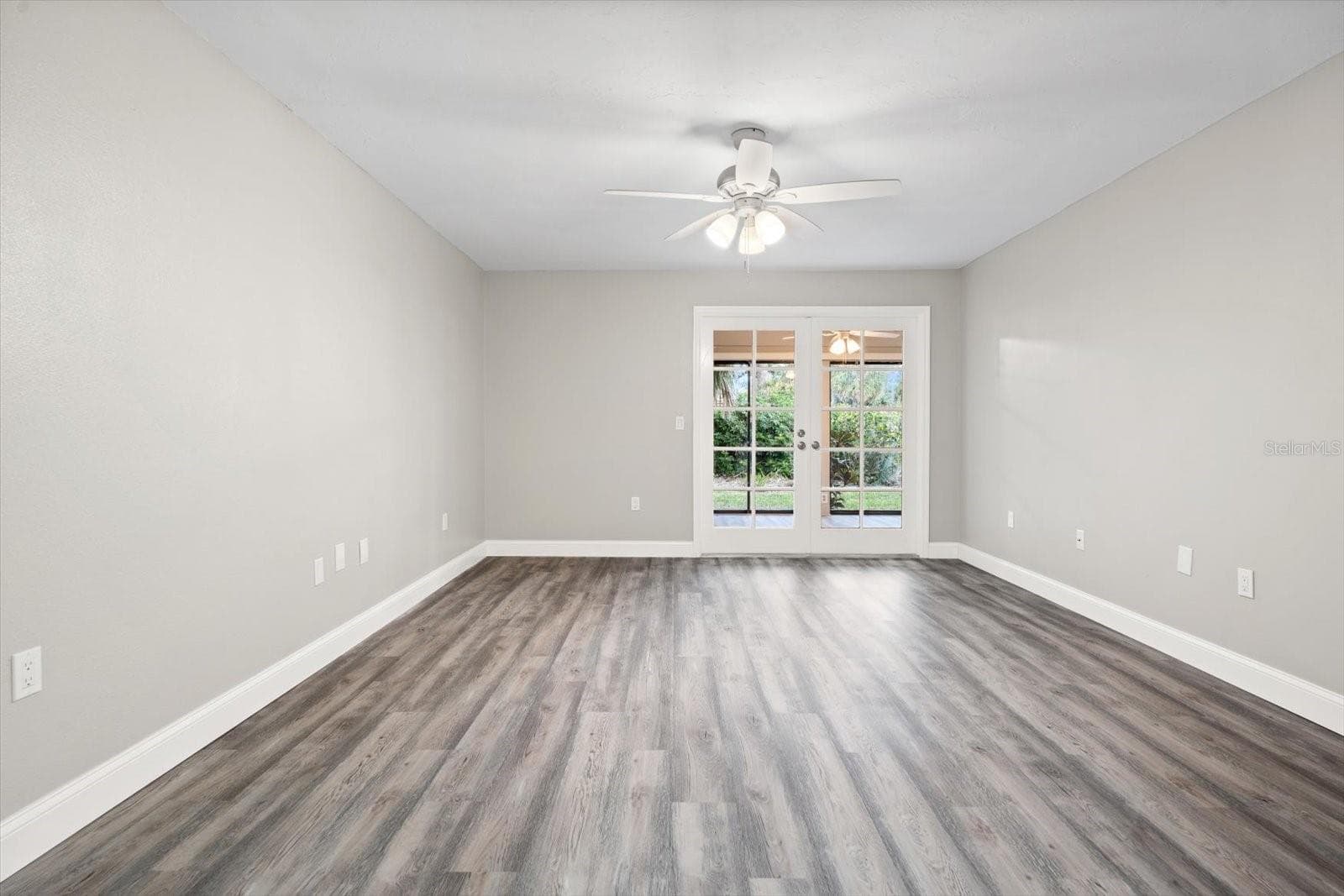 MASTER BEDROOM - 6401 PELICAN DR #80A, BRADENTON