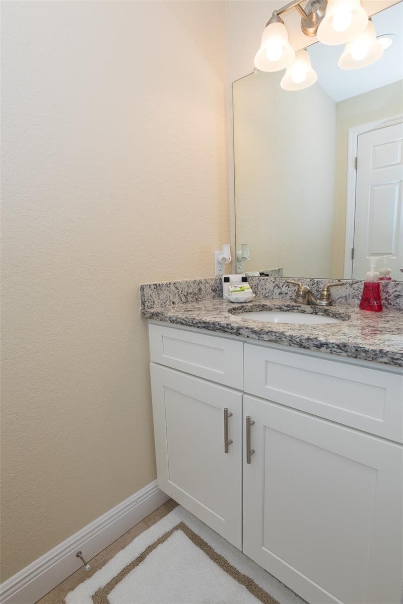 Multi-Family 5+ at 915 E PALMETTO ST, LAKELAND, photo 43 of 65