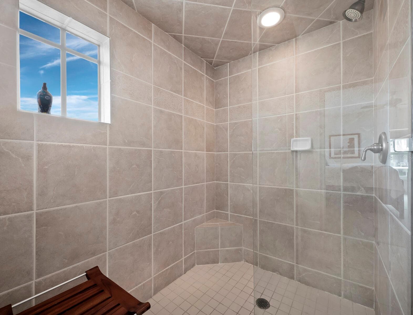 Condominium at 650 GOLDEN GATE PT #401, SARASOTA, photo 21 of 50