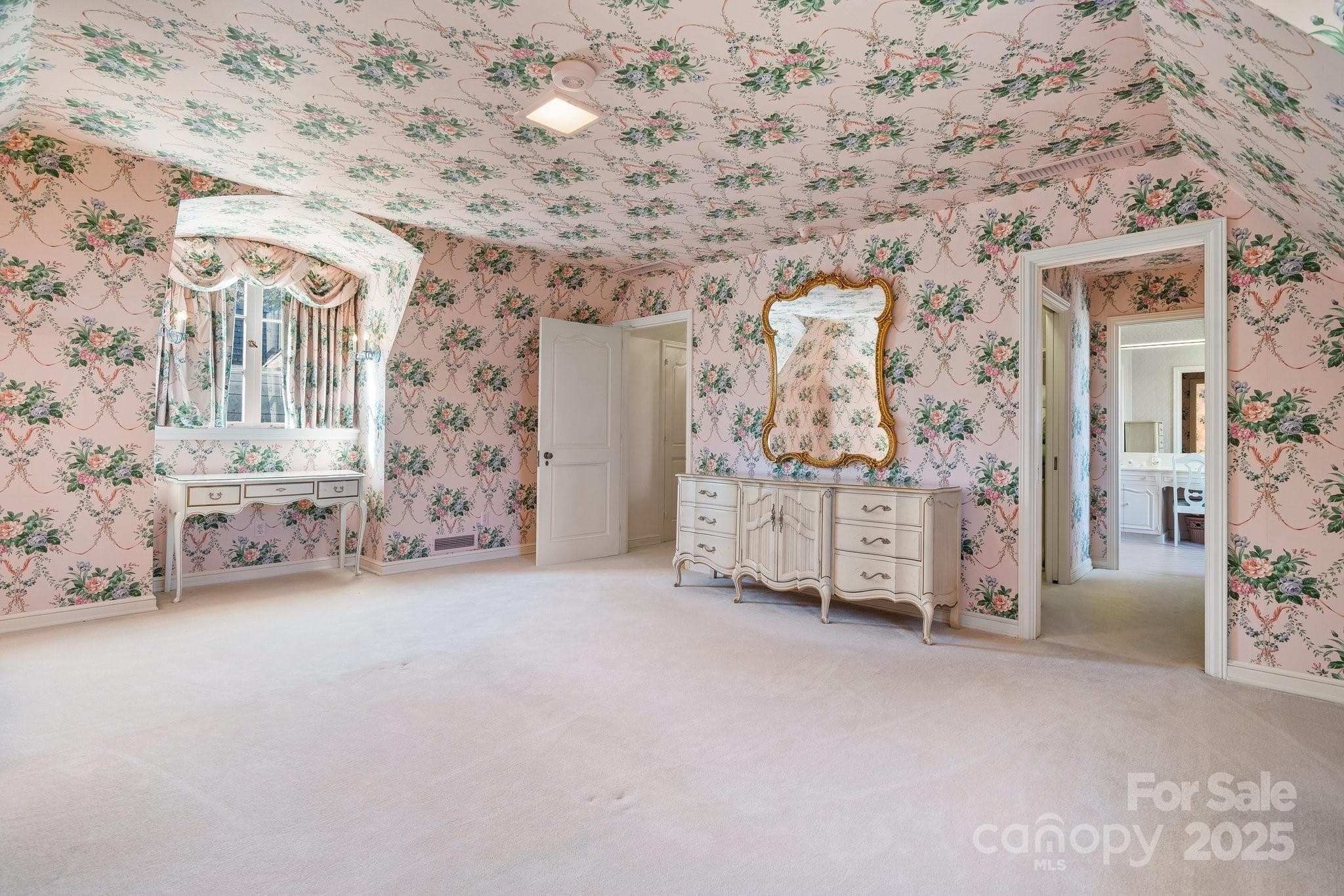Upstairs Primary Bedroom - Lenoir