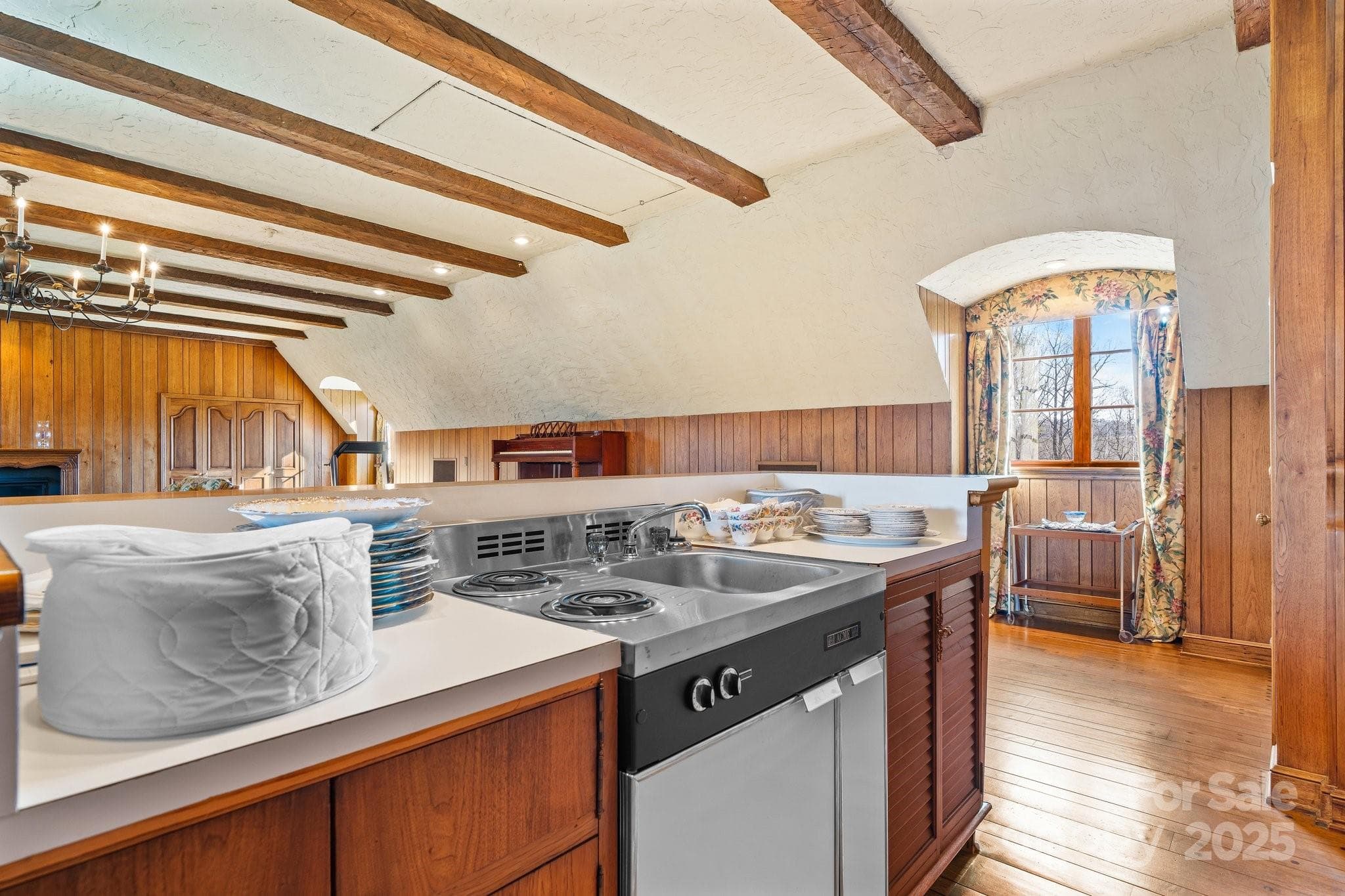 Mini Kitchen in Rec Room - Lenoir
