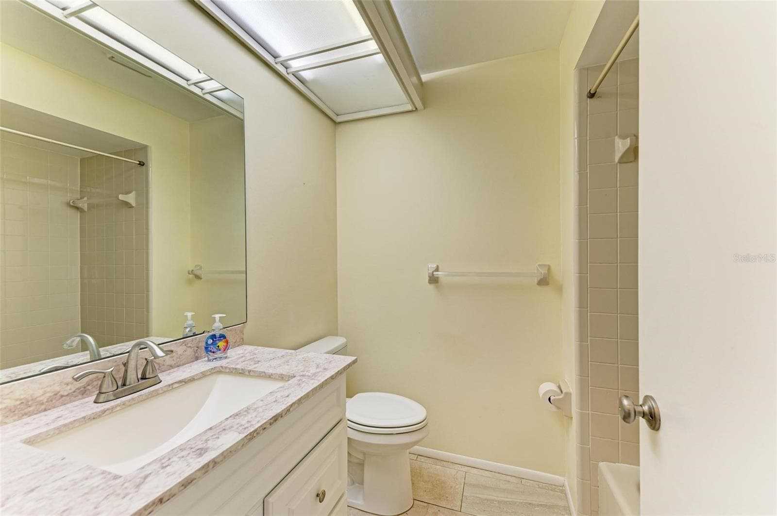 Second bathroom - 6704 11TH AVE W, BRADENTON