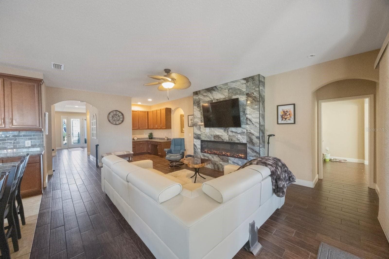 Single Family Residence at 2564 GRAND CYPRESS BLVD, PALM HARBOR, photo 15 of 52
