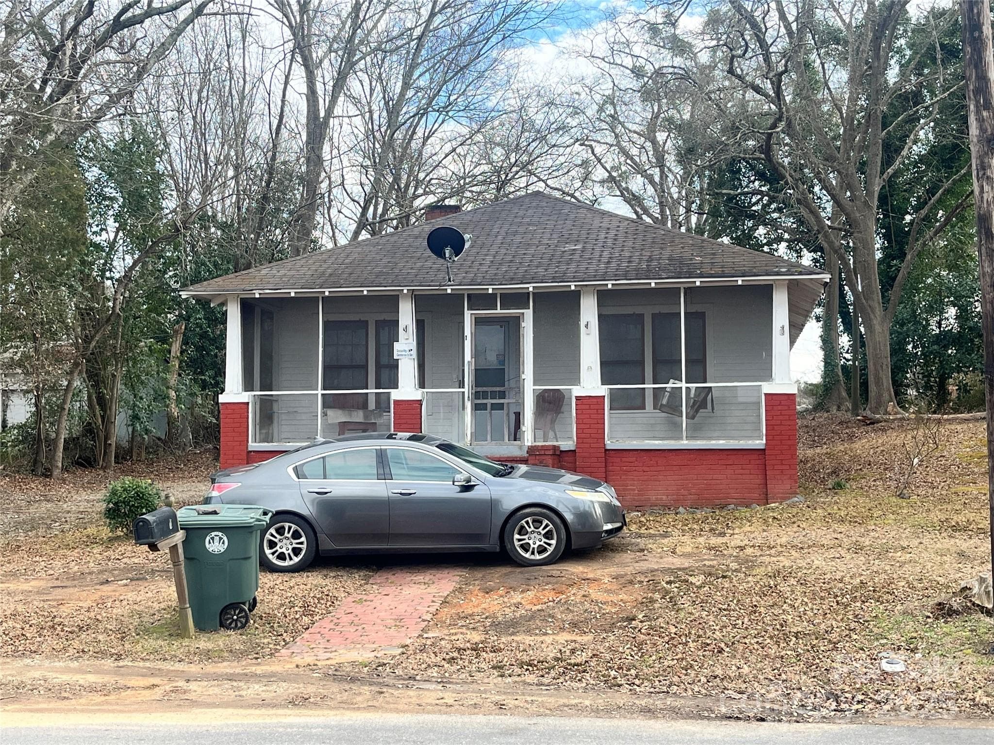 1 Catawba Avenue