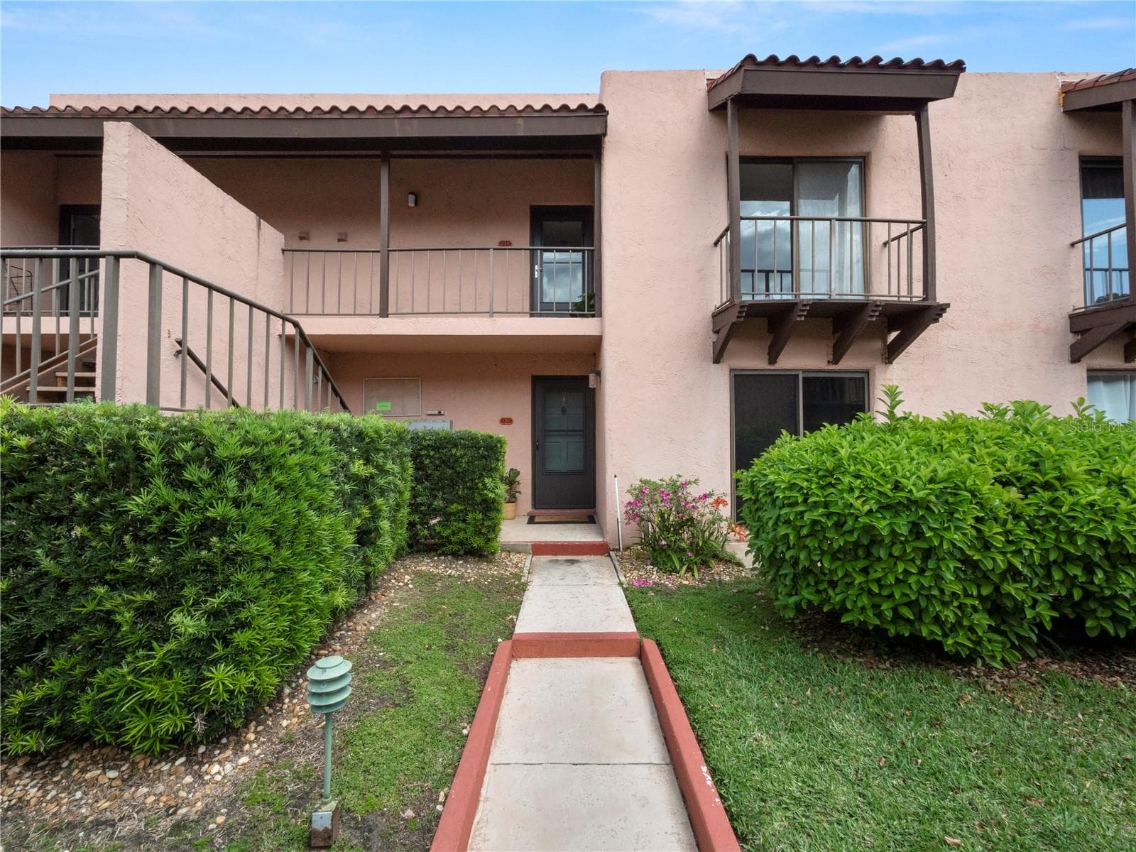 230 LA CASA #230