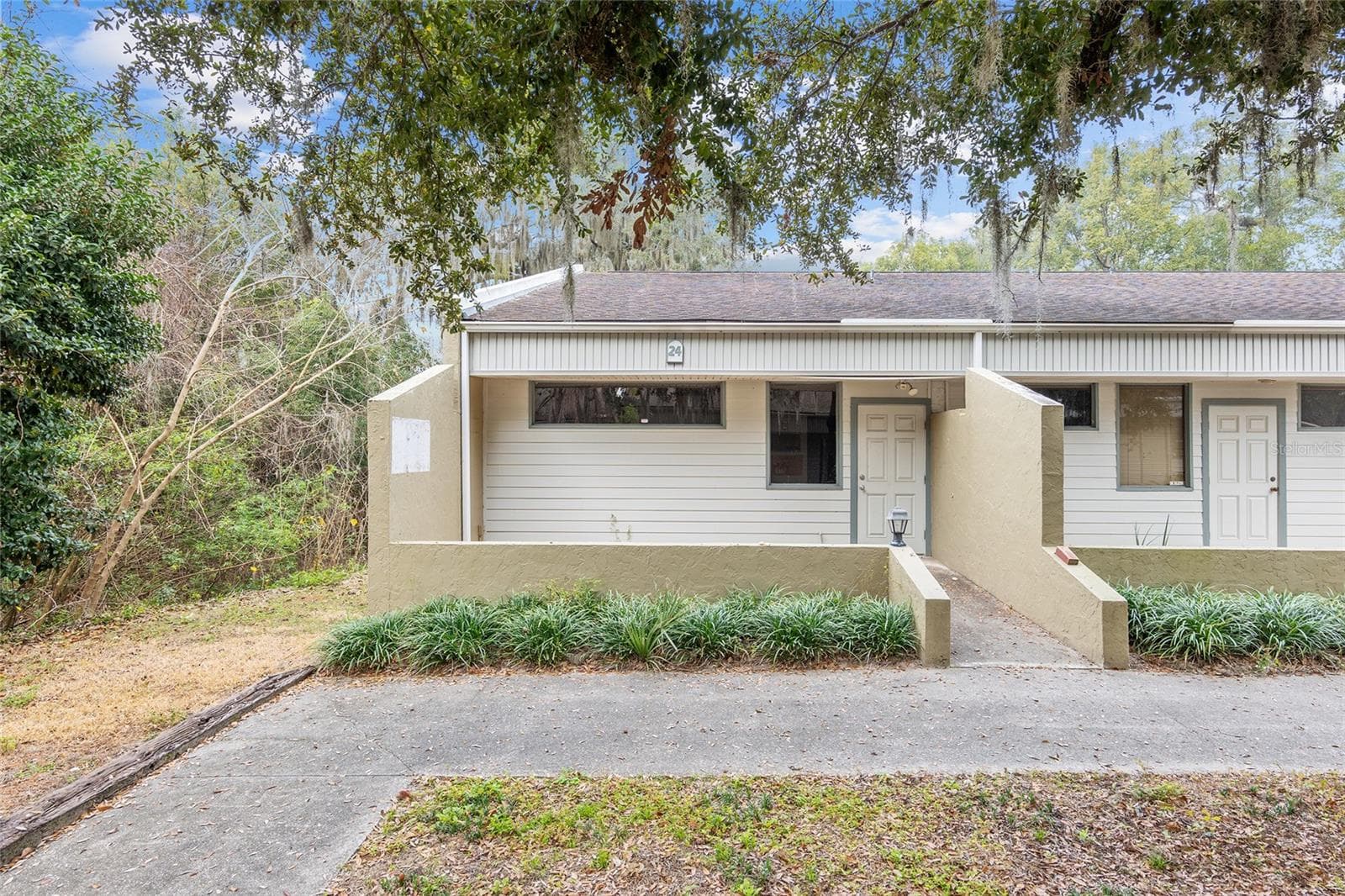 2801 SW COLLEGE RD #24