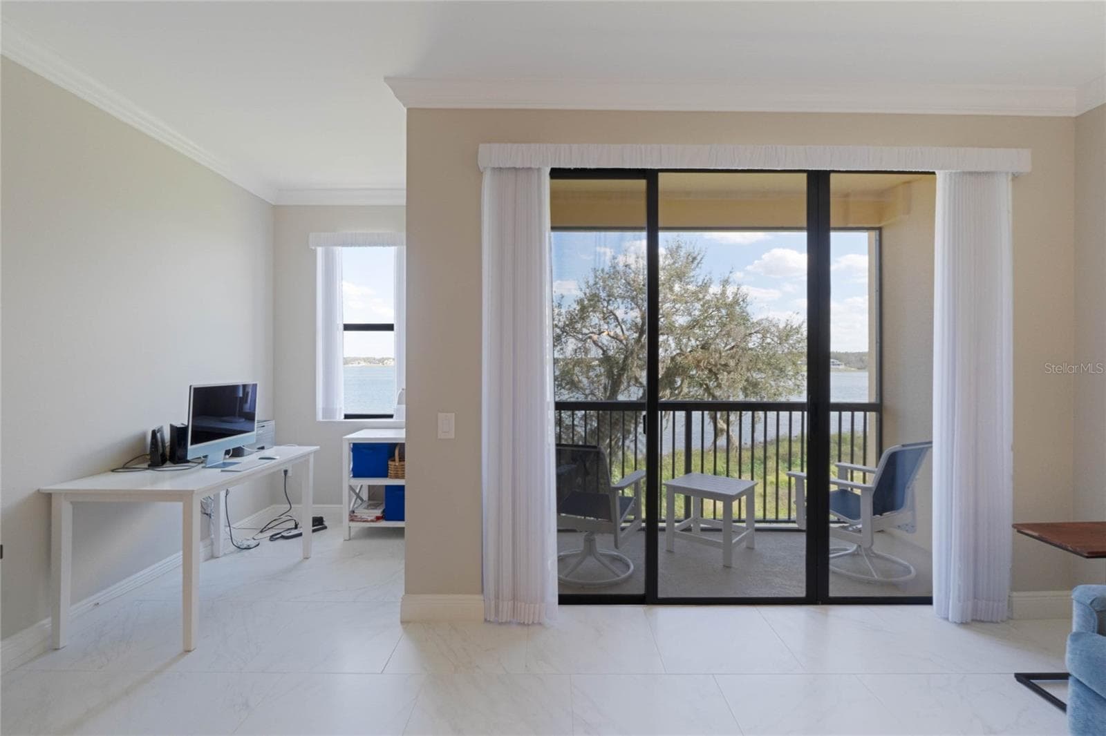 Office nook area with view to lake. - 16300 COUNTY ROAD 455 #305, MONTVERDE