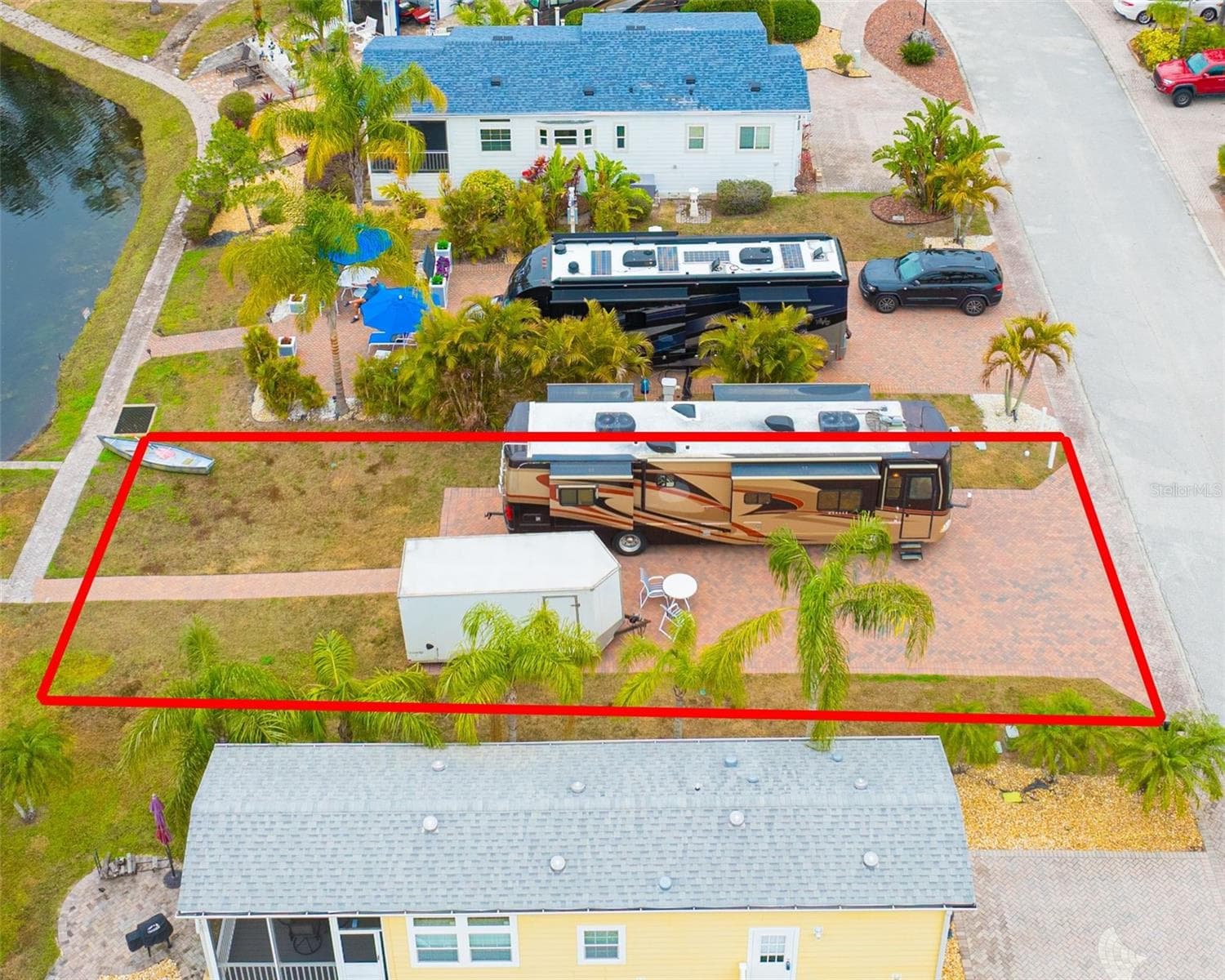 6940 AMANDA VISTA CIR